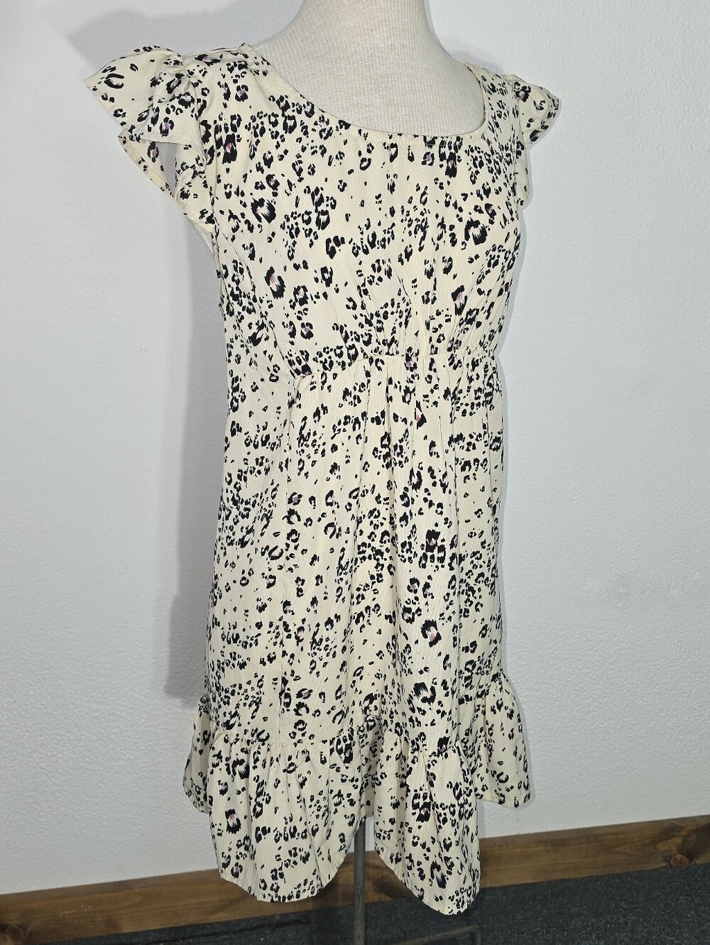 Umgee Dress Cream Leopard-Print Flutter-Cap Sleeve Dress Cream Size L - Picture 11 of 16